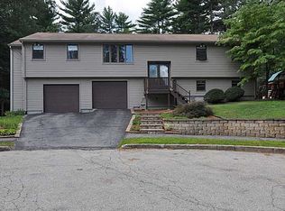 5 Forsythia Ct, Coventry, RI 02816