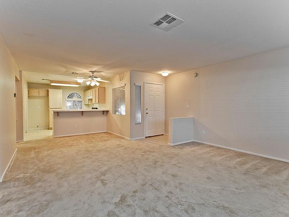 4th image of 3125 N Buffalo Dr Unit 1086