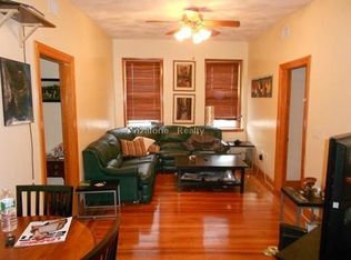 391 Hanover St, Boston, MA 02113