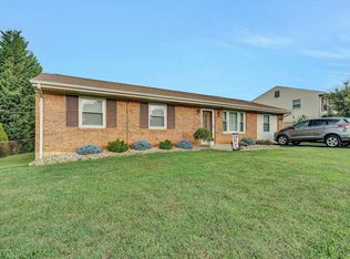 931 Ingleside Ln, Salem, VA 24153
