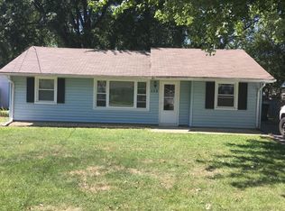115 Massachusetts Ave, Washington, IL 61571