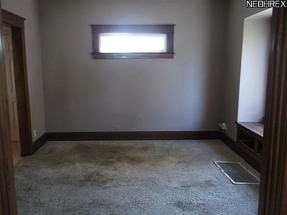 4th image of 27 N Belle Vista Ave