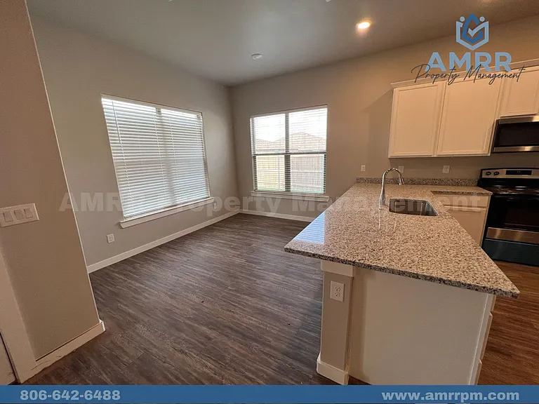 2149 Kirksey Ave — Photo 5
