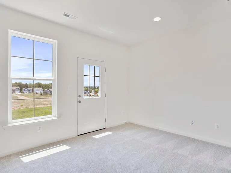 18 Clifton Mnr — Photo 7