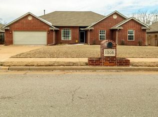 1205 Alexanders Trl, Edmond, OK 73012