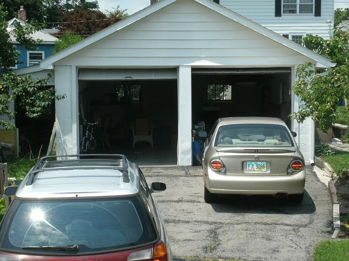 2 bed, 920 sqft, $2,450 — Photo 2