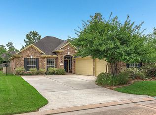 6 Carriage House Way, Conroe, TX 77384