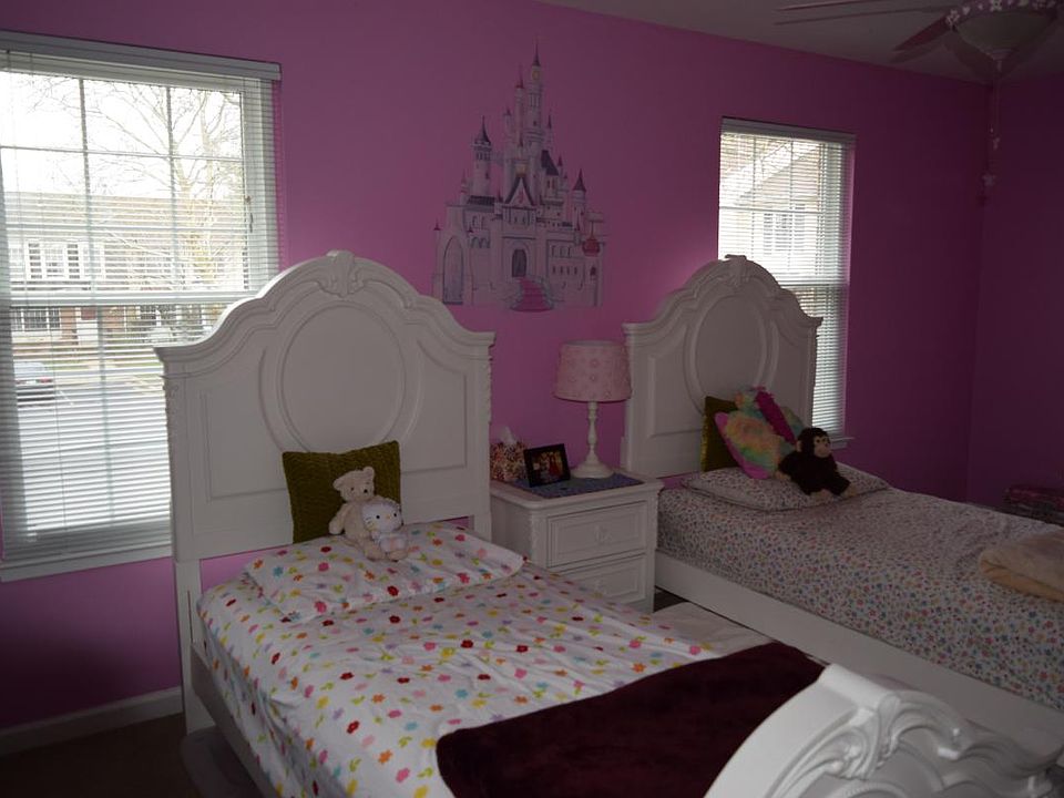 Bed room