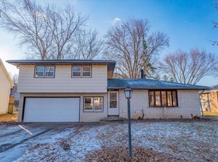 4397 Curry Ln, Windsor, WI 53598