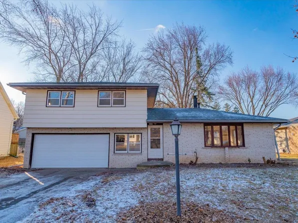 4397 Curry Lane, Windsor, WI 53598