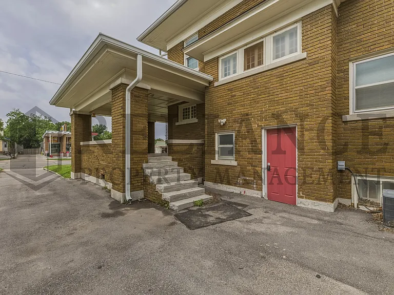 3422 E Douglas Ave #2-1 — Photo 7