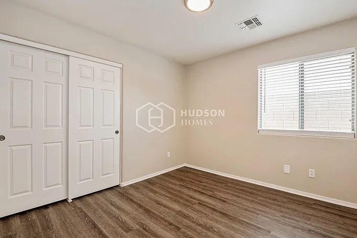 23796 W La Vista Dr — Photo 18