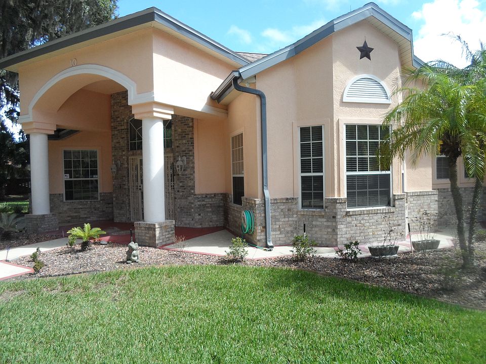 1st image of 10 Live Oak Ln