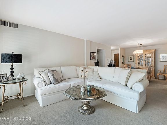 2nd image of 2046 Saint Johns Ave APT 2G