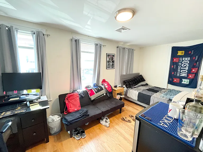 277 Dorchester St #1 — Photo 9