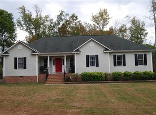 204 Woodland Ct, Aylett, VA 23009