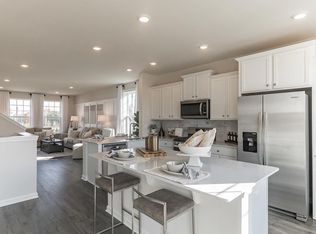 23 Sisters Farmstead Rd, Mount Laurel, NJ 08054