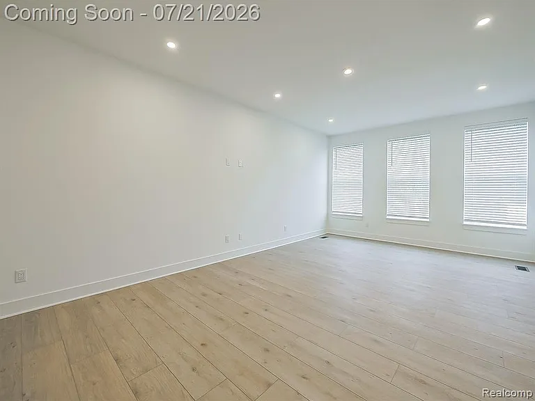 41567 Breck St — Photo 7