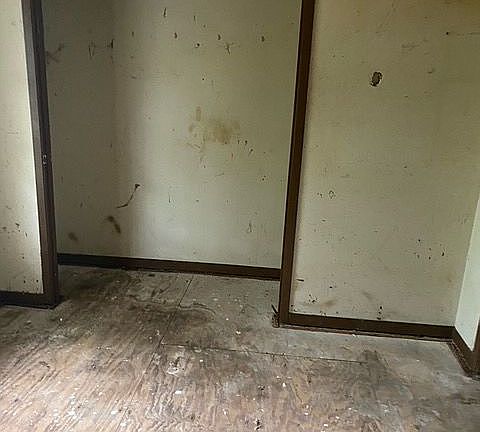 4th image of 611 Center St Unit 15
