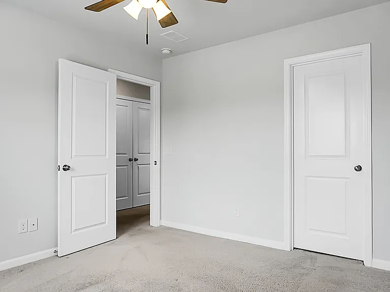 210 Daniels Creek Cir — Photo 39