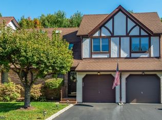 56 Adler Ct, Rockaway, NJ 07866