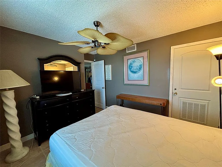 3100 Ocean Shore Blvd #407 — Photo 12
