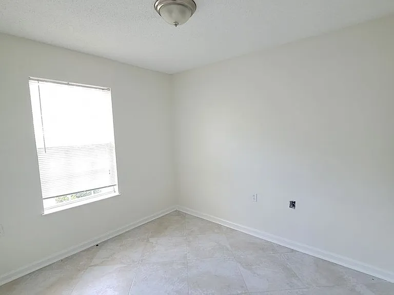 9623 Cobblebrook Dr — Photo 11