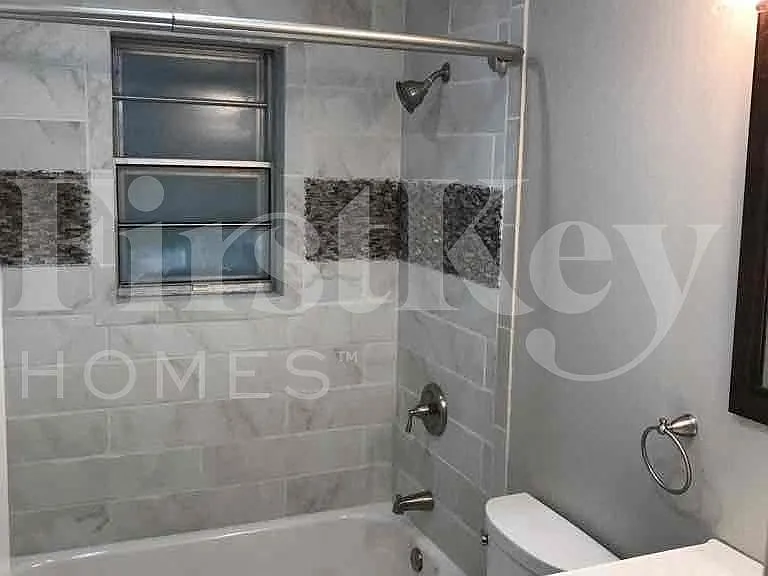 4800 N Wallace Ave — Photo 5