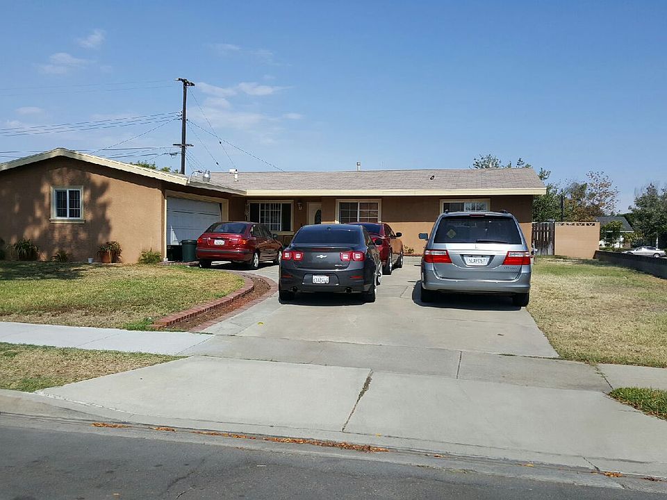 1st image of 728 N Lake Ave