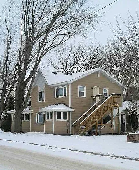 239 Harriman Ave S #UPPR — Photo 1