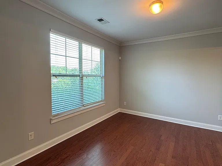 2860 Evan Manor Ln — Photo 3