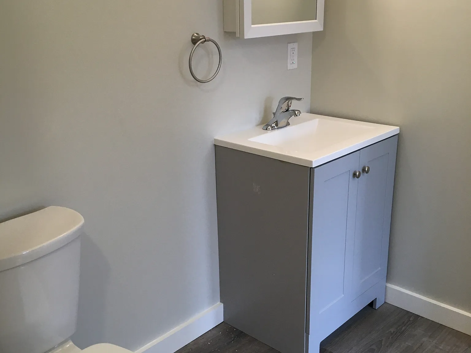 93 Riverview Apartment - 26 — Photo 4