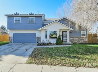 833 E Moose St, Meridian, ID 83646