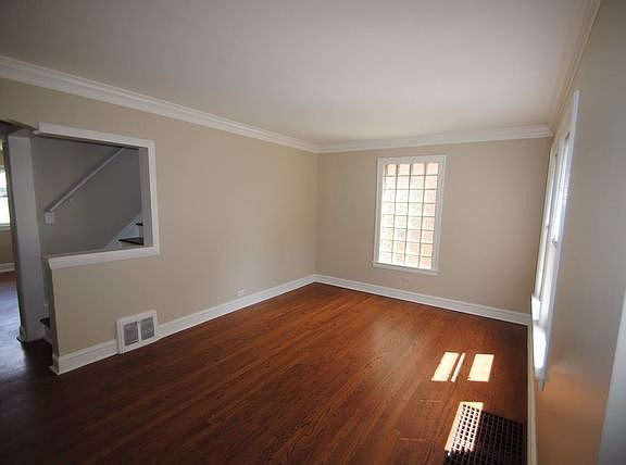 3rd image of 1641 N 73rd Ct