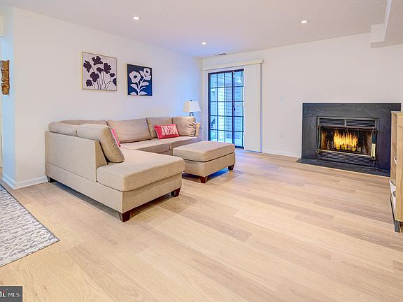 4th image of 6939 Mary Caroline Cir Unit C