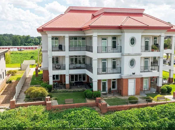 2210 Ashe Blvd #2, Sheffield, AL 35660