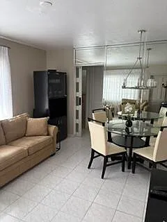 1 bed, 1.0 bath, 575 sqft, $1,550 — Photo 3