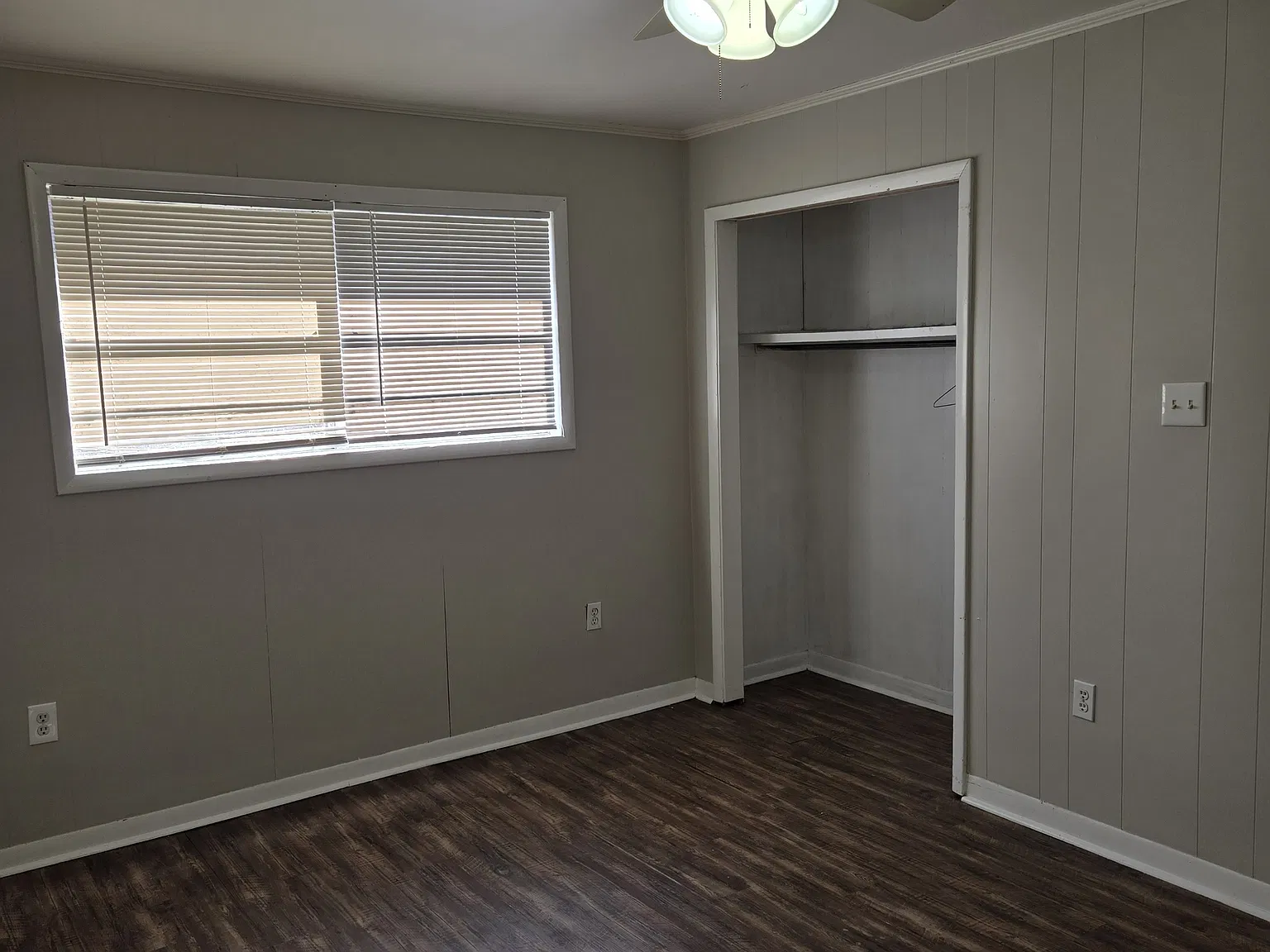 605/607 4th Avenue - 1 — Photo 3