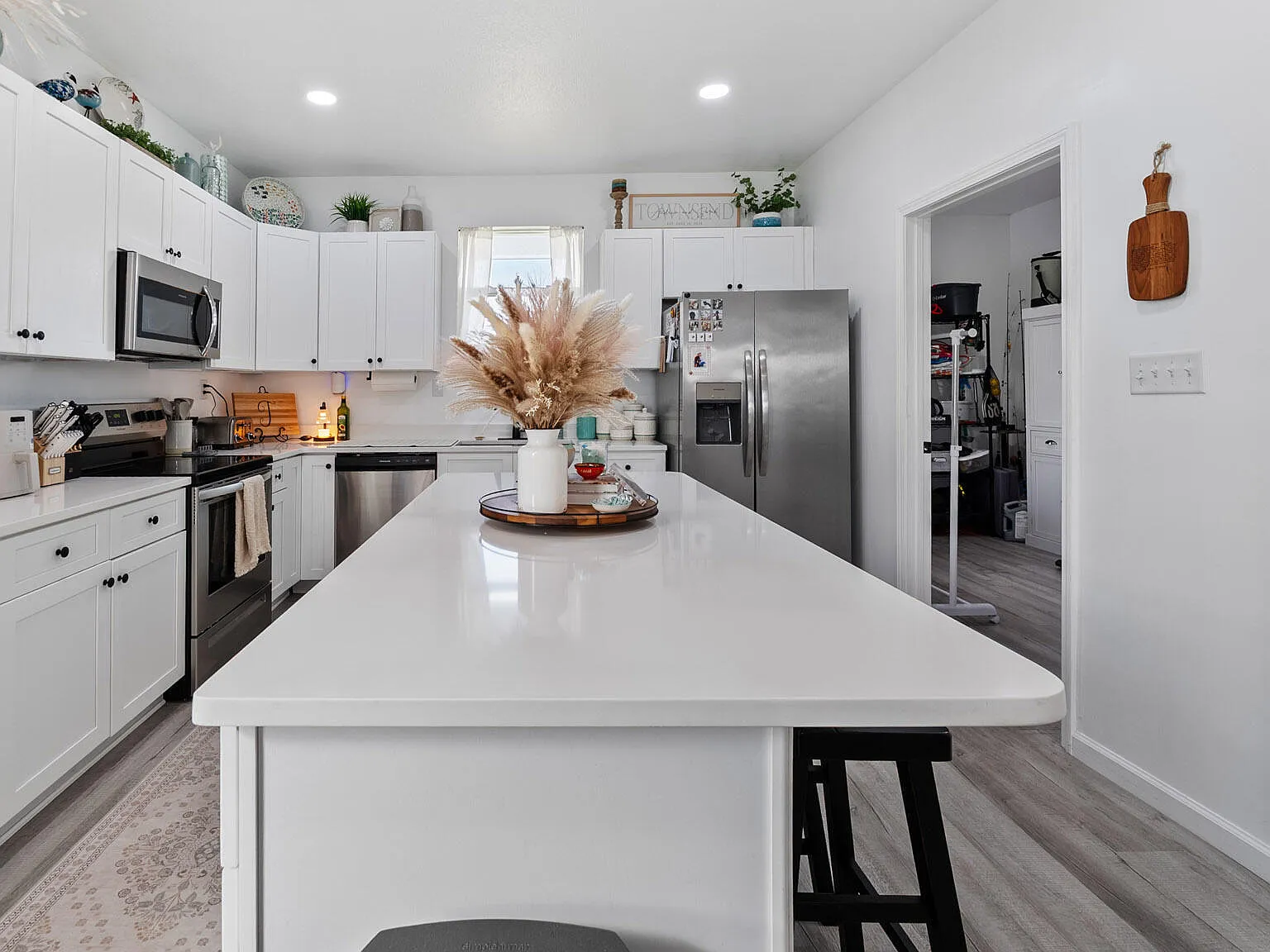 3 bed, 1484 sqft, $2,200 — Photo 3