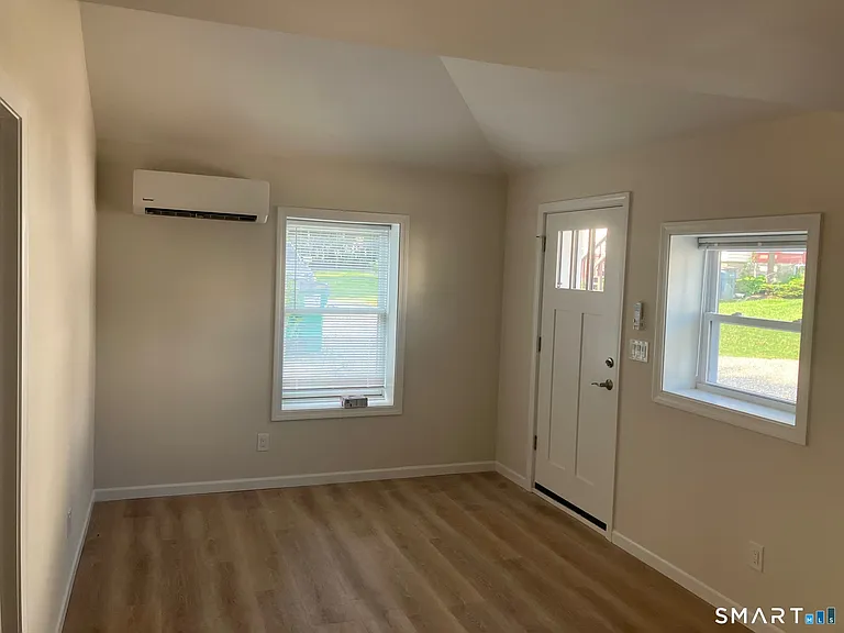 194 High Ridge Ave #3 — Photo 3