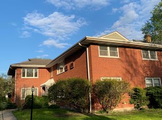 83 Groveland Ave #1N, Riverside, IL 60546