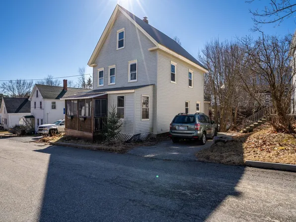 20 Weymouth Street, Richmond, ME 04357