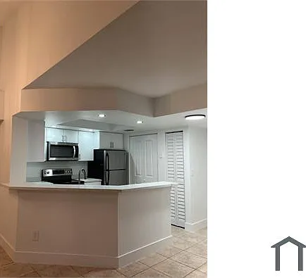 3 bed, 1263 sqft, $2,995 — Photo 2
