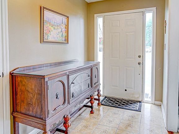 4th image of 3838 Forest Creek Way