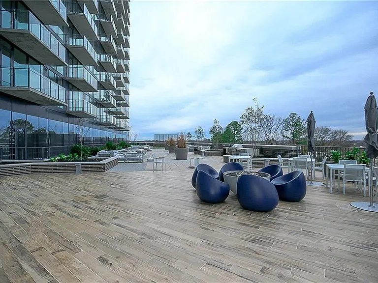788 W Marietta St NW #303 — Photo 46