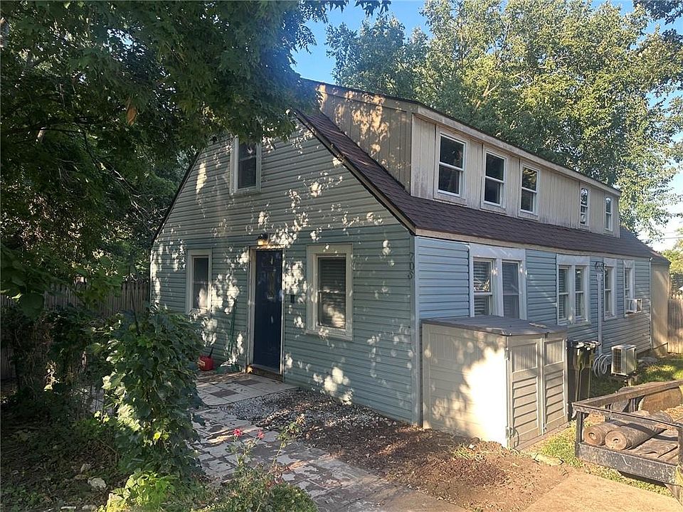 1st image of 705 S Logan Ave