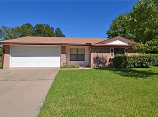 3069 Windmill Ln, Farmers Branch, TX 75234