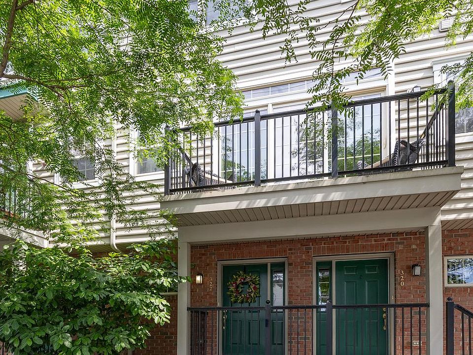 1st image of 322 Jefferson Ave #24