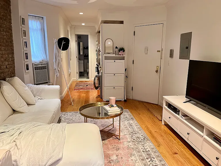 101 Macdougal St #4A — Photo 4