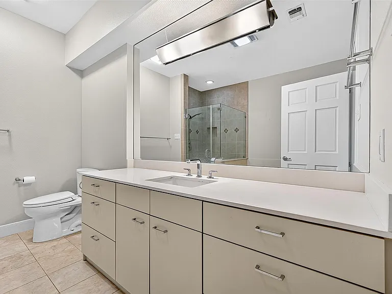 3027 Bissonnet St — Photo 41